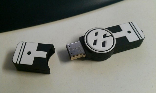 toyota-86-boxer-logo-usb