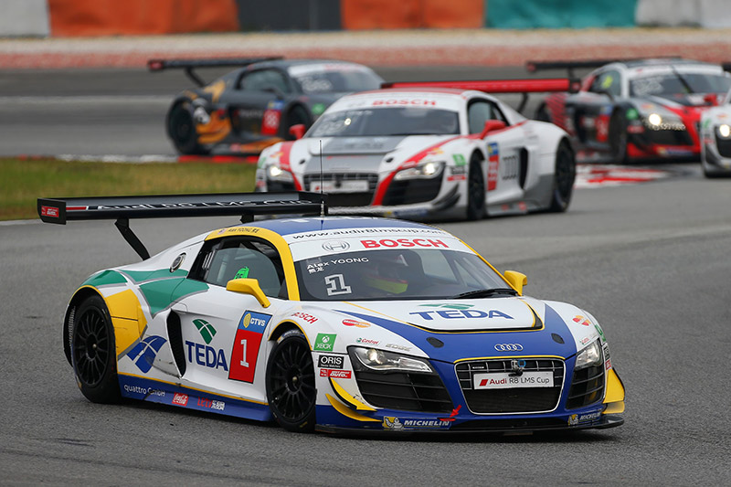 Thrilling-R8-LMS-Cup-in-Sepang-2