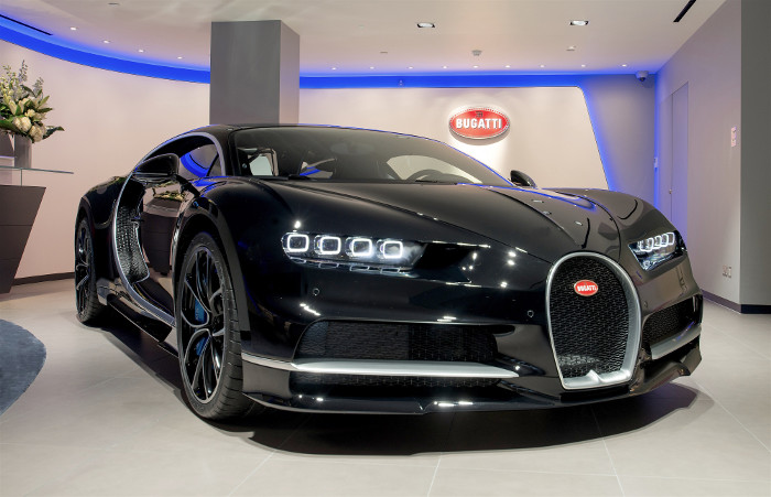 I Drove The New Chiron The Replacement For The Bugatti Veyron Business Insider