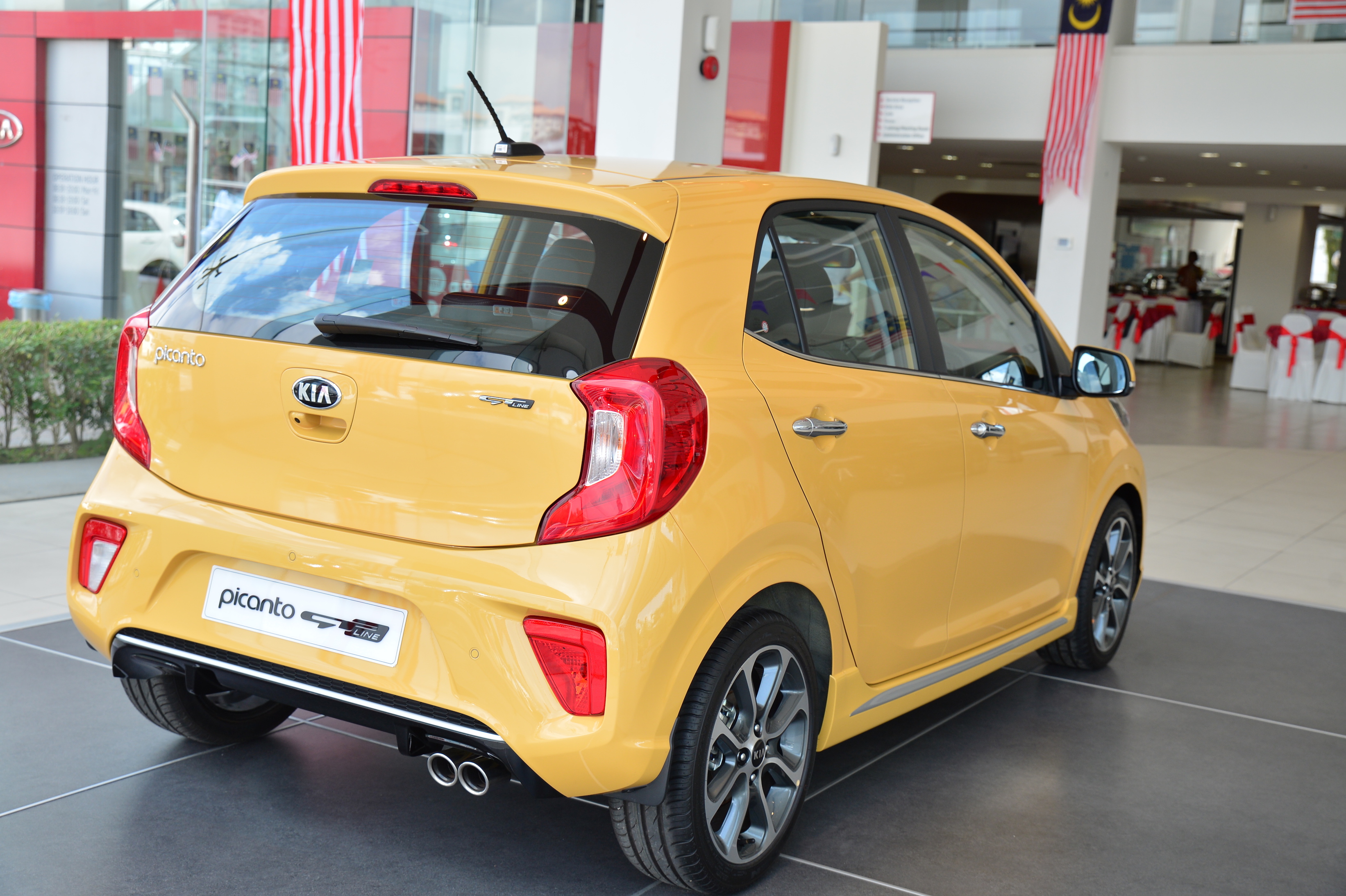 Kia Picanto Honey Bee 2021