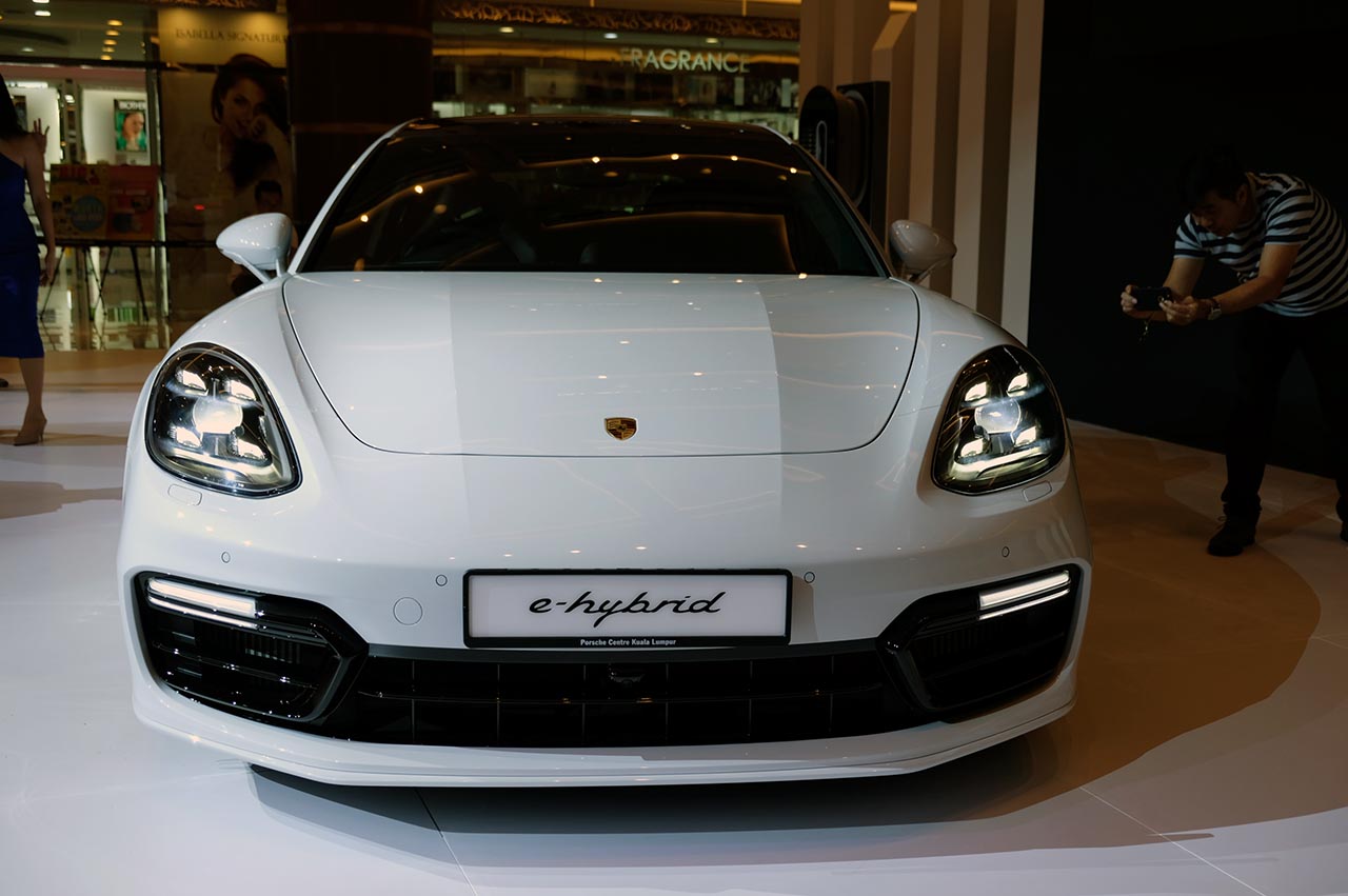 Second Generation Porsche Panamera Launched In Malaysia Rm890k