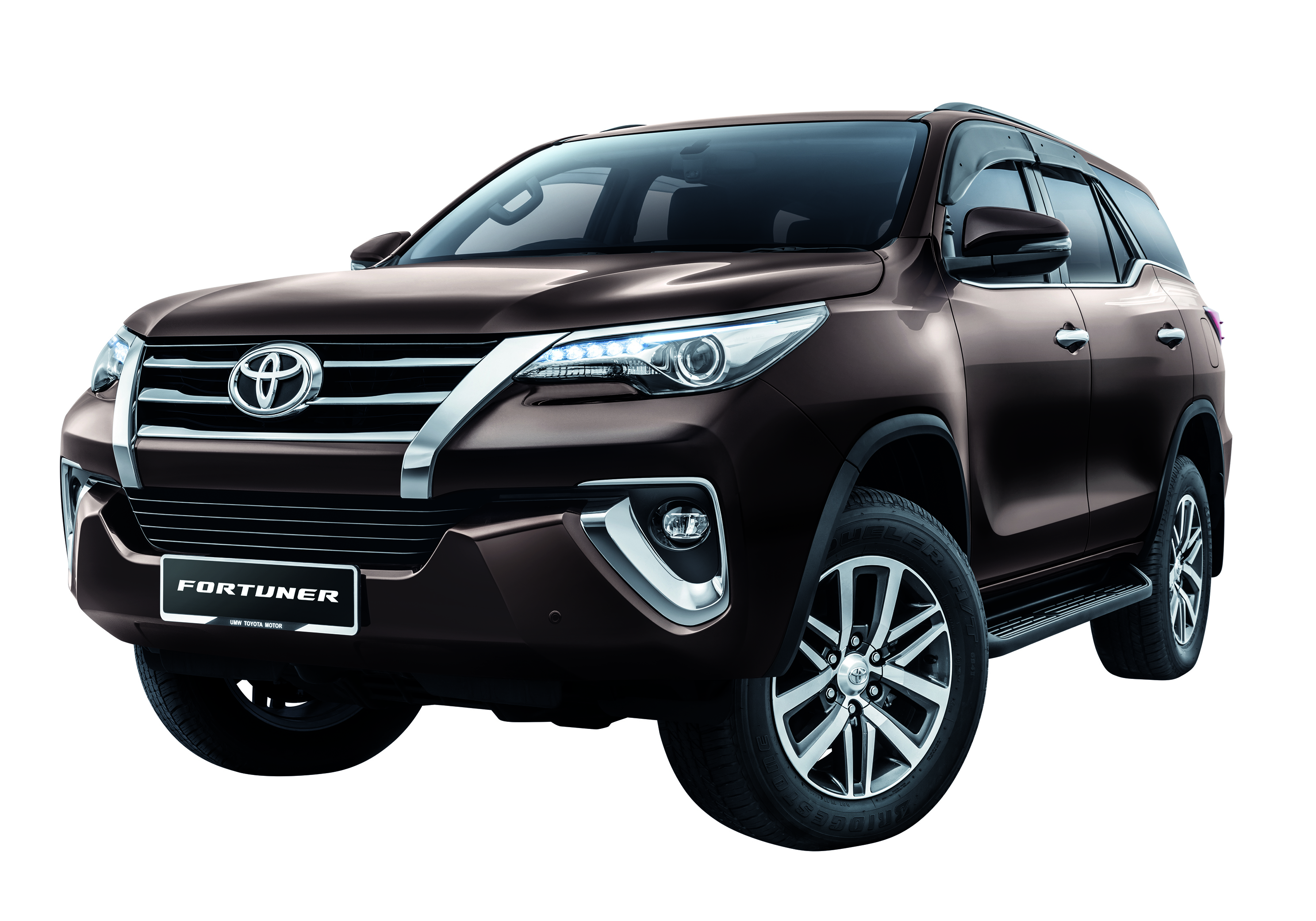 Купить новый фортунер. Toyota Fortuner 2019. Toyota Fortuner 2023. Toyota Fortuner II (2015+). Toyota Fortuner 2016-2020.