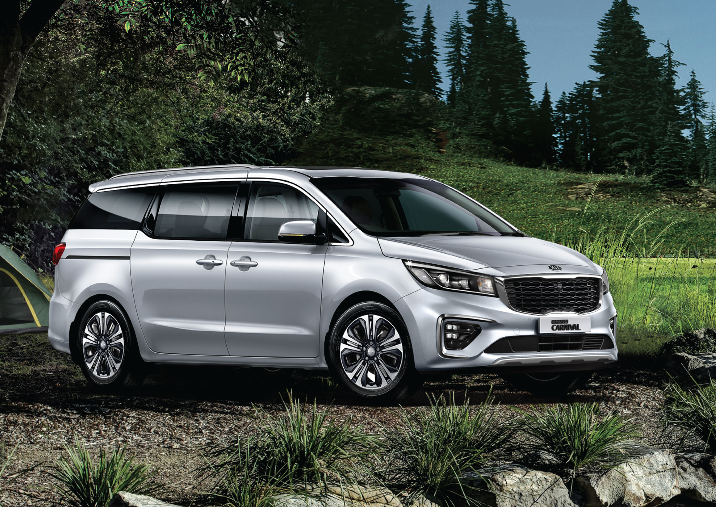 Купить новый киа карнивал. Kia Carnival 2019. Киа Карнивал 2018. Минивэн Киа Карнивал 2018. Киа Карнивал 2019 и 2020.