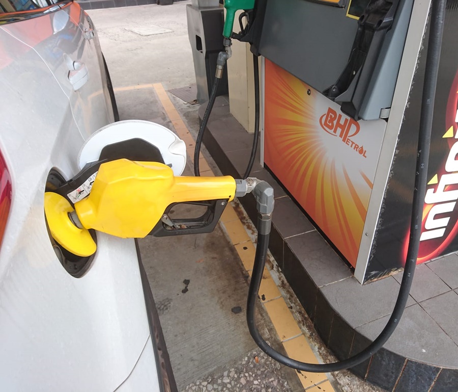 RON95 petrol price to be increased gradually by 1 sen a ...