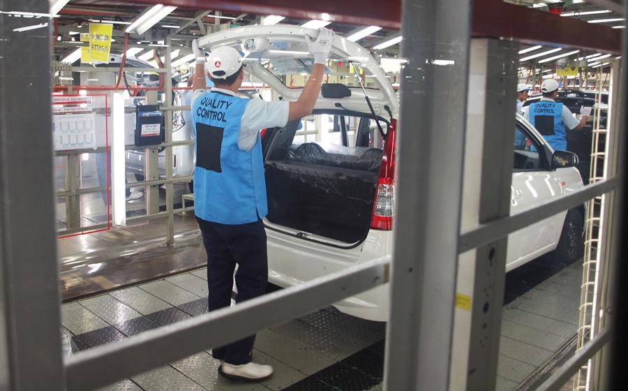 Vehicle assembly