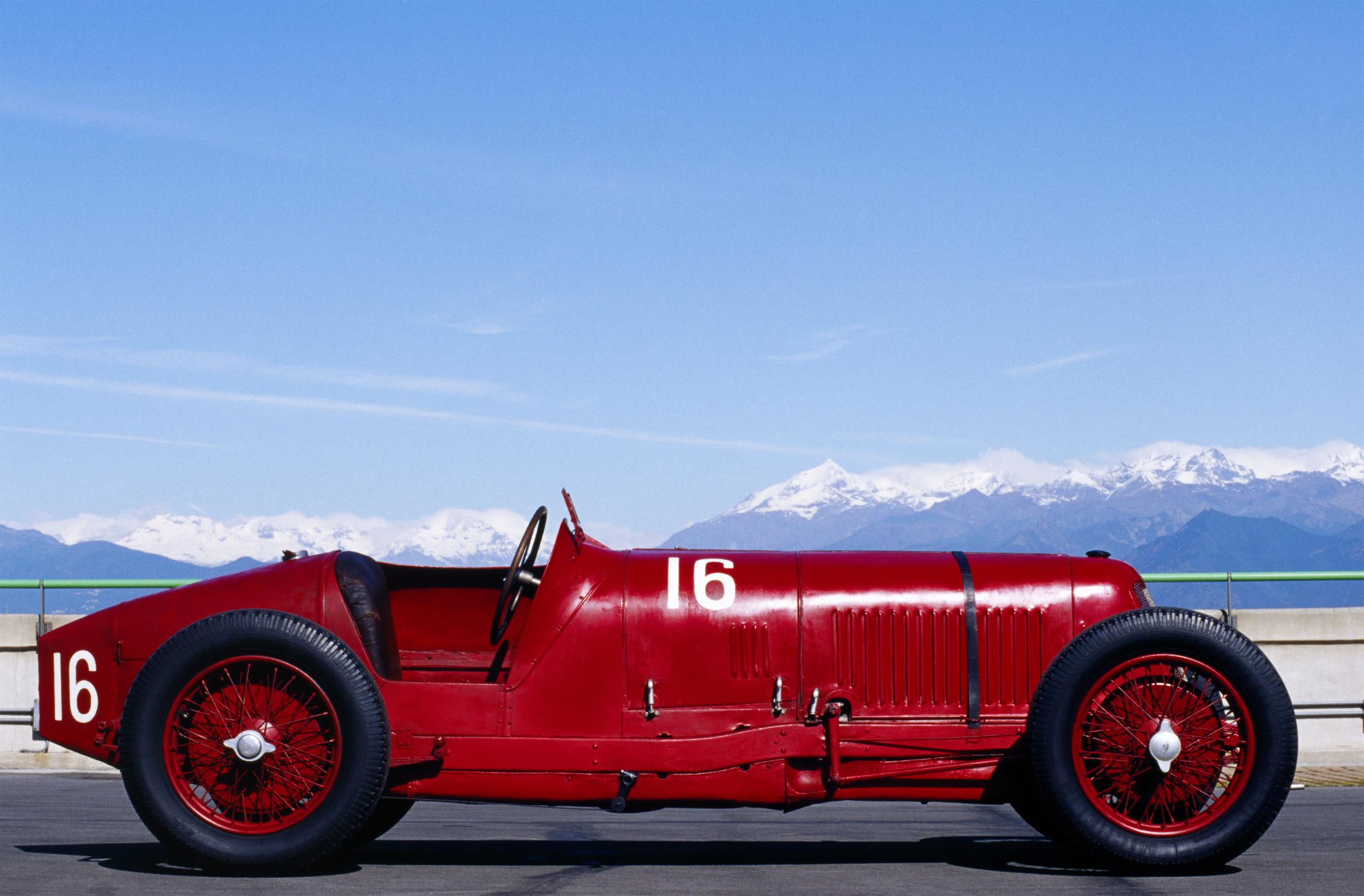Maserati Tipo 26