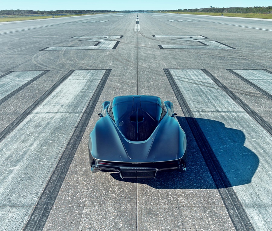McLaren Speedtail Hypercar