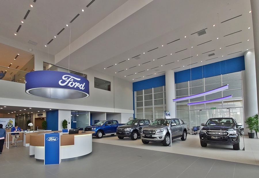 Ford showroom