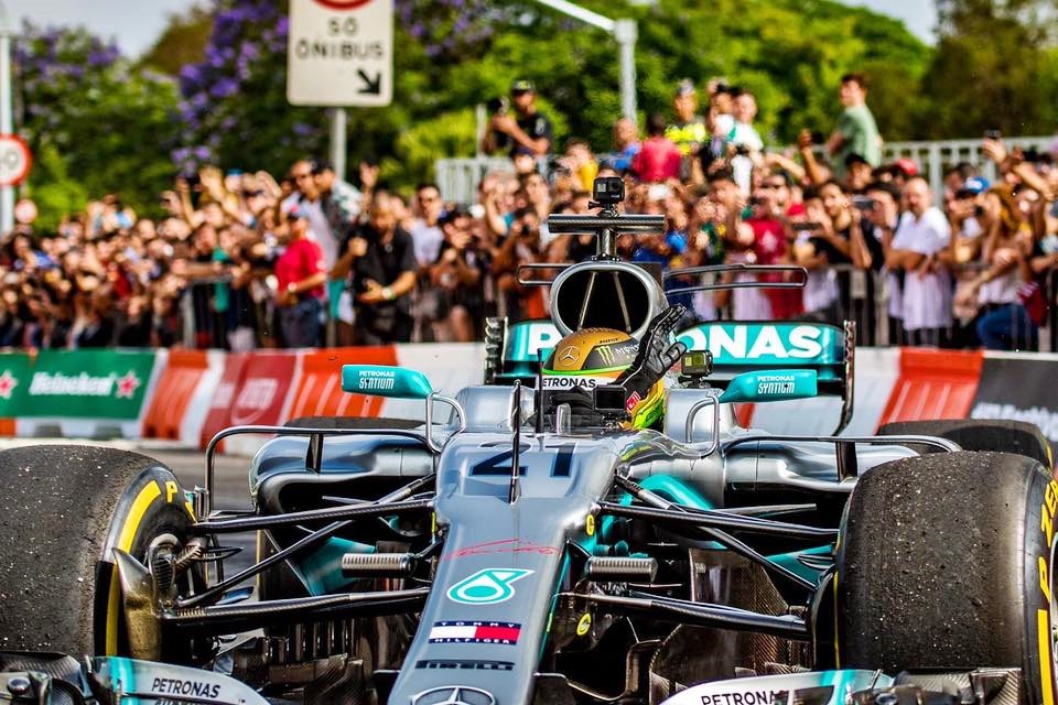 F1