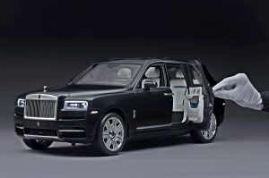 Rolls-Royce Cullinan model