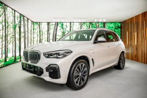 2020 BMW X5 xDrive45e M Sport