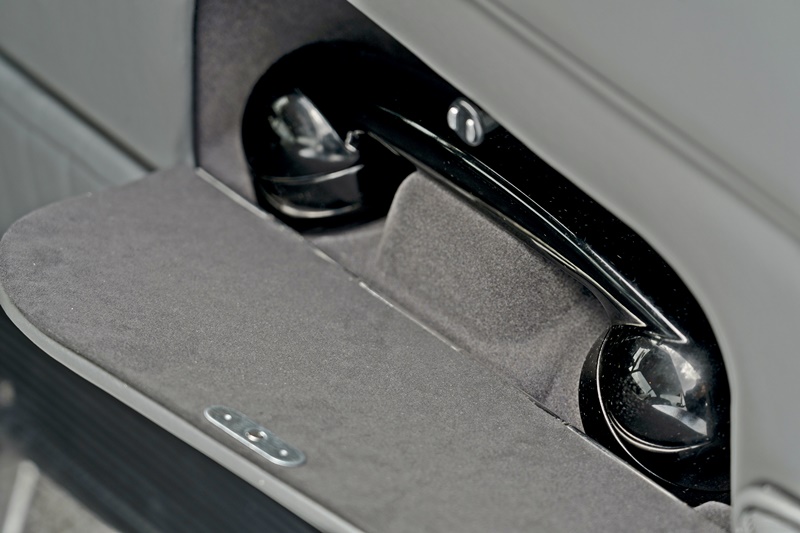 Aston Martin DB5 Goldfinger Edition