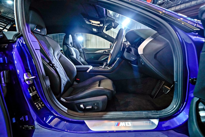 2020 BMW M8
