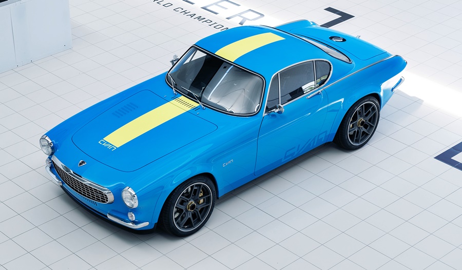 Volvo P1800 Cyan 2020