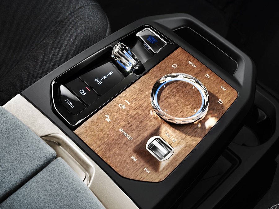 2022 BMW iX