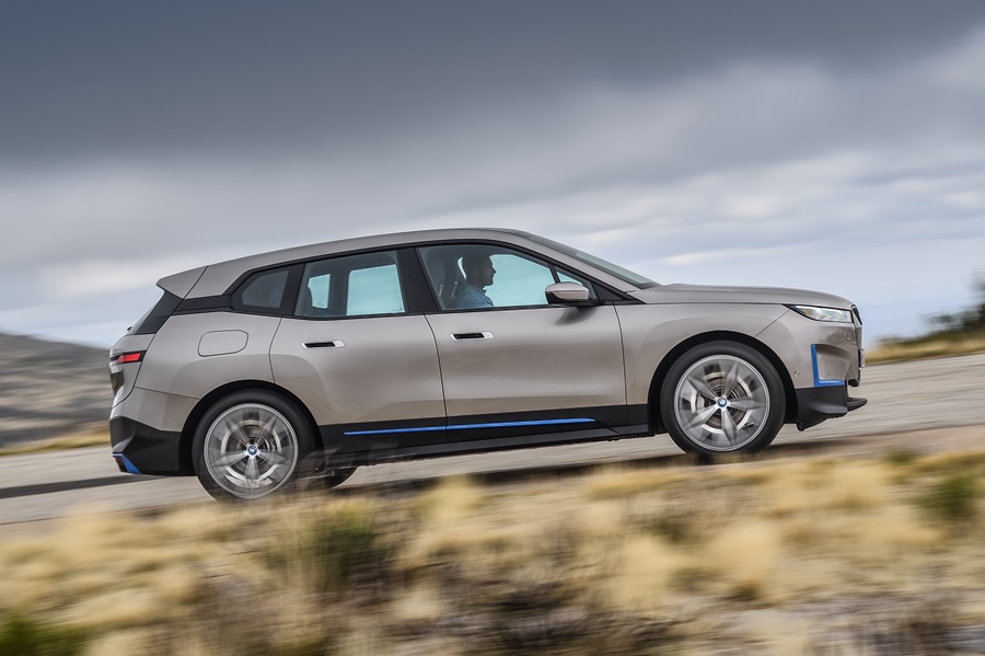 2022 BMW iX