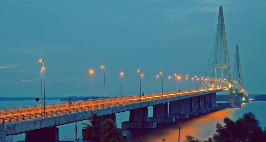 Sungai Johor Bridge