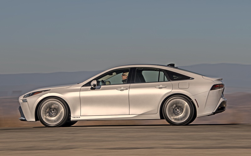 2021 toyota discount mirai range
