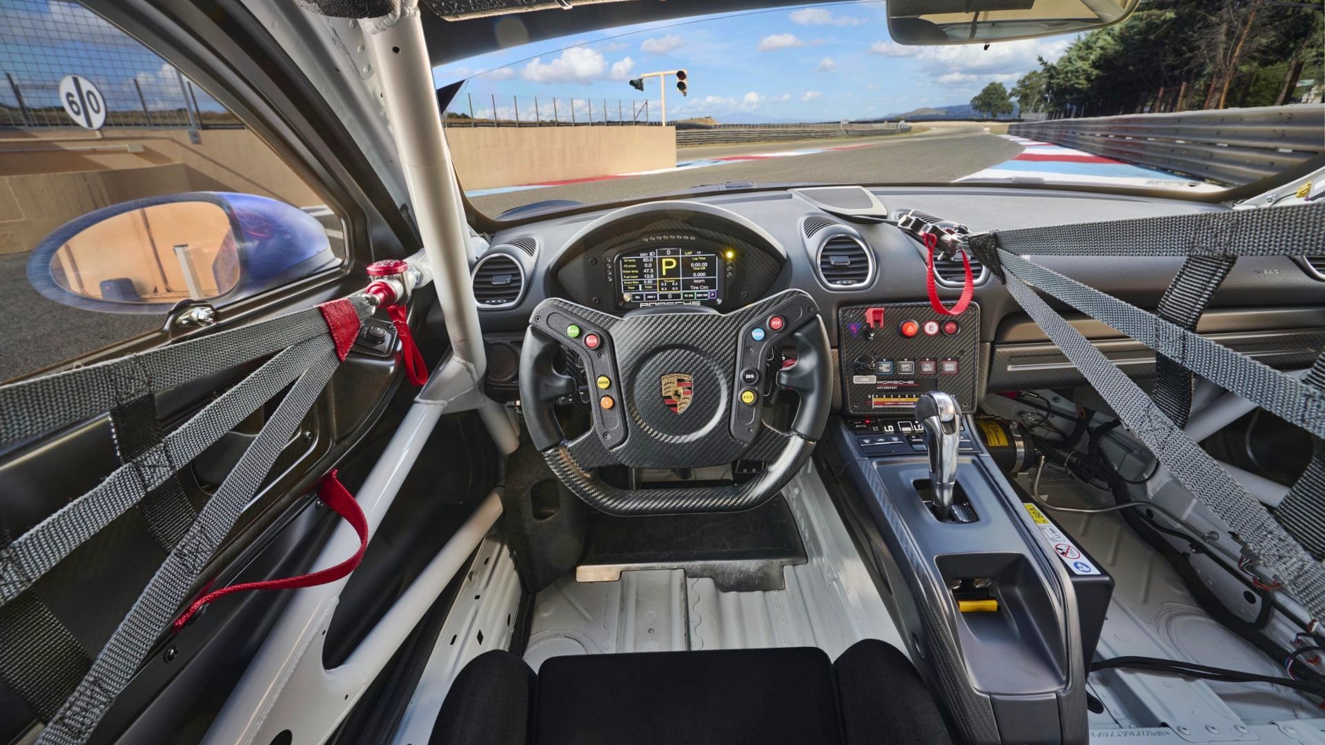 2022 Porsche 718 Cayman GT4 RS Clubsport