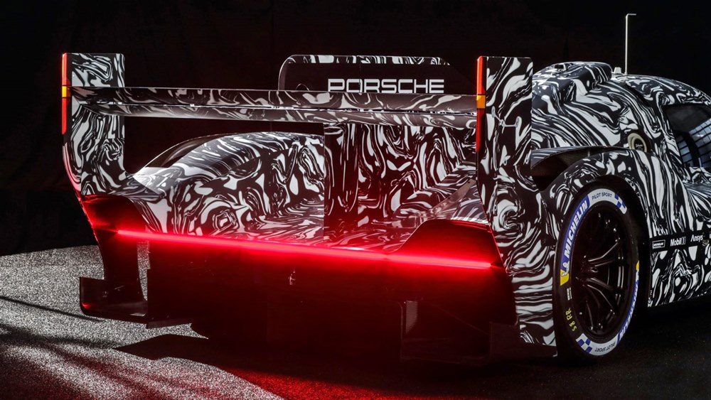 Porsche LMdh prototype WEC 2023