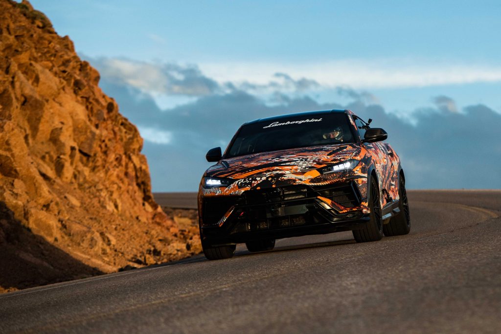 Lamborghini Urus 2022 at Pikes Peak