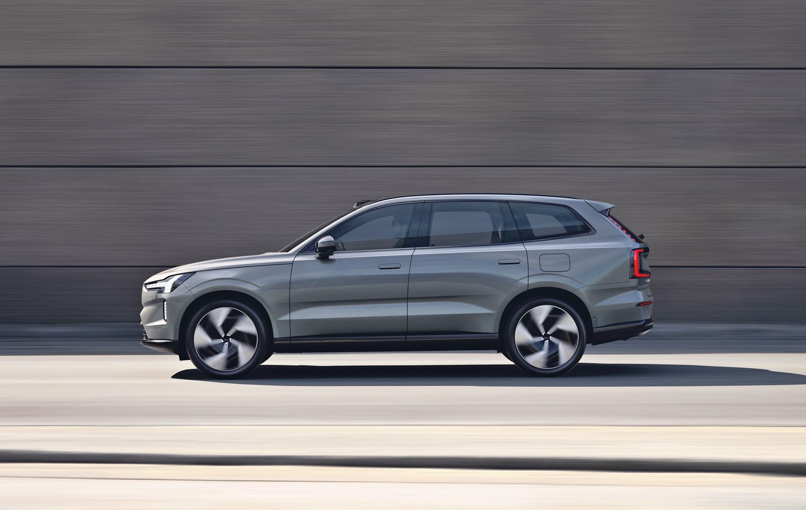 2023 Volvo EX90 EV