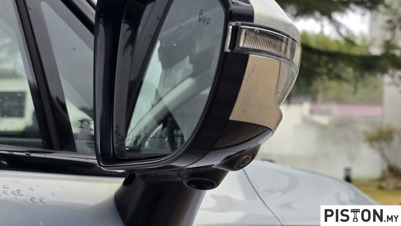 Omoda 7 raises the bar for intelligent parking Omoda 7 raises the bar for intelligent parking